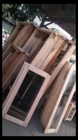 Kusen,pintu kayu mahoni