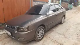Hyundai Accent Verna 2002 Manual mesin sehat layak pakai jarak jauh