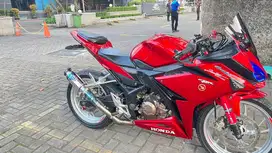 Jual cbr 150 r tahun 2017 lengkap pajak hidup