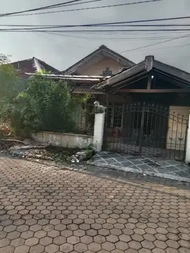 RUMAH HITUNG TANAH TAMAN PONDOK INDAH WIYUNG DKT PAKUWON MALL,UNESA