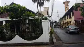 Rumah Hook Terawat di Cikutra Baru Lokasi Strategis & Siap Huni.