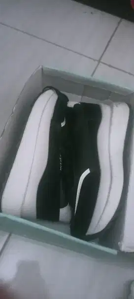 Sepatu Veranada