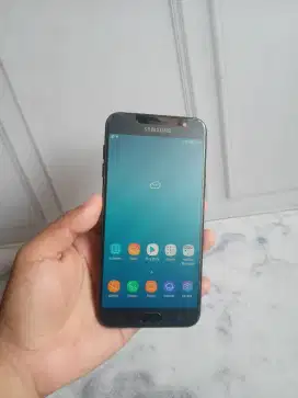 Samsung J7 plus 4/32GB