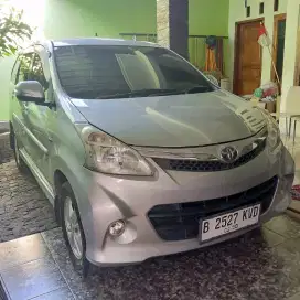 Toyota Veloz 1500cc metik 2013