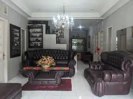 Rumah Dekat Akses Tol & Private Pool, Griya Loka BSD City