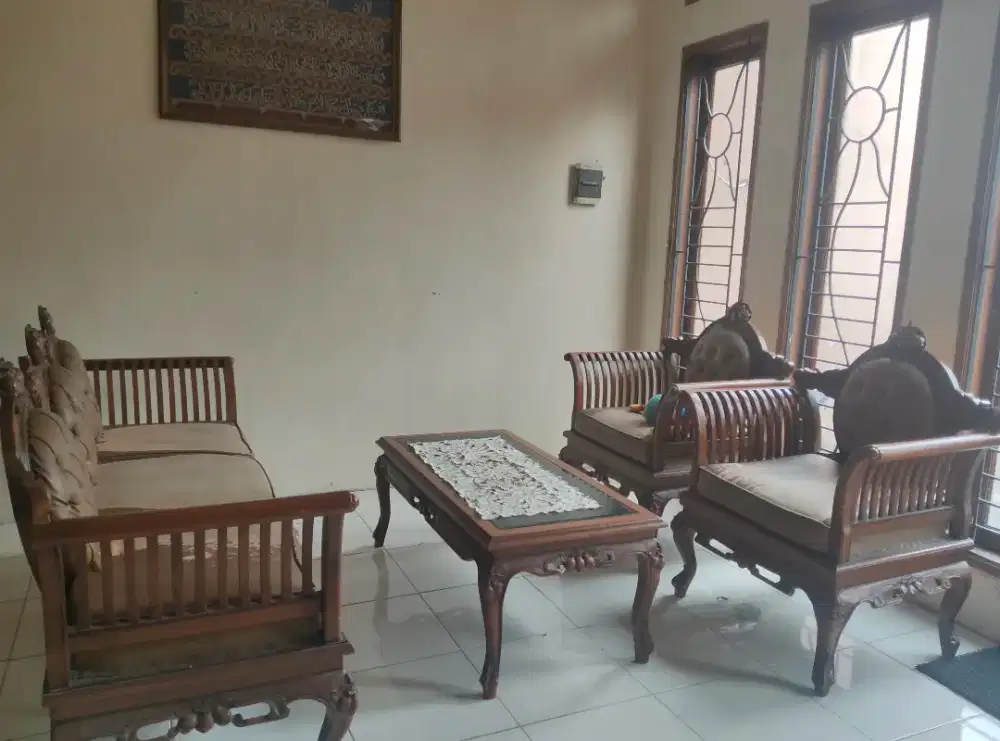 Bismillah Dijual kursi jati