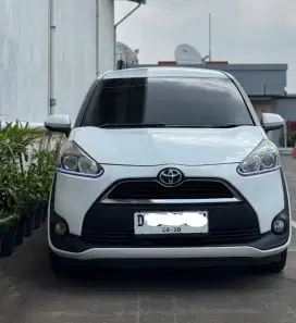 Sienta G up grade Q automatic 2016 Putih full ori istw