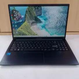 Asus vivobook X1504ZA