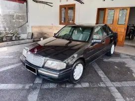 Mercedes-benz W202 C200 HFM 1997