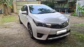 Toyota Corolla Altis 2014 1.8 V/AT warna Putih