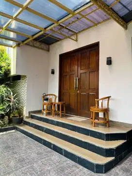 [For Rent/Sale] Disewakan/Dijual Rumah di Dalam Komplek/Ampera Jaksel