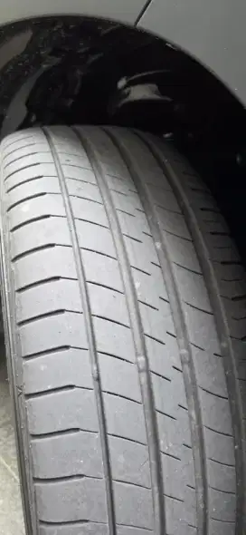 Dunlop LM705 235 55 R18 235/55 18