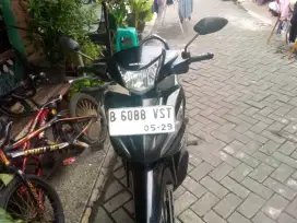 Dijual Honda Revo tahun 2017