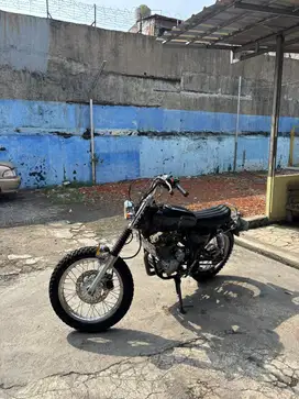 DIJUAL CUSTOM BRITISH SLED SCORPIO 2005