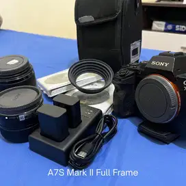 Sony A7S Mark II full frame + 2 lensa