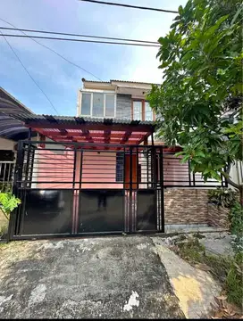 Dijual rumah lokasi siwalankerto surabaya
