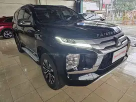 Mitsubishi Pajero Sport Dakar 4x2 At 2023 Hitam Facelift