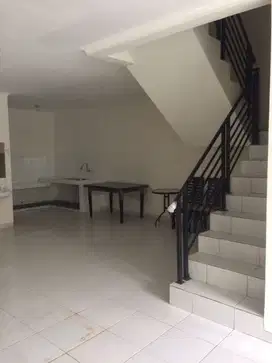 Dijual Rumah 2 Lantai Siap Huni Di Gading Arcadia - Kelapa Gading