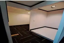 SEWA KANTOR DI JAKARTA SELATAN KUNINGAN 135M2 PARTISI 140K NEGO