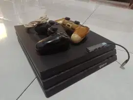 PS4 Pro Original 1TB + Hdd Ext 500GB