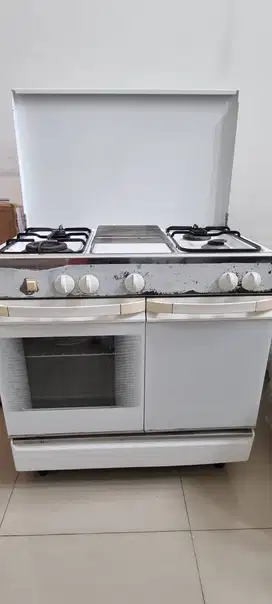 Kompor oven merk electrolux