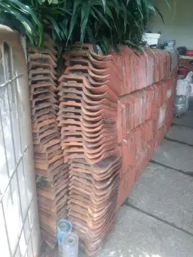 DI JUAL GENTENG BEKAS RENOV RUMAH
