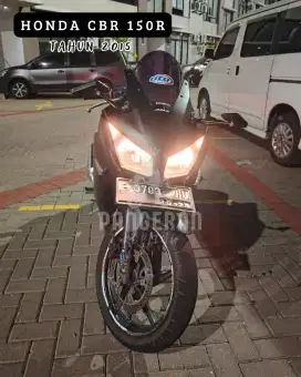 Dijual Murah Honda CBR 150R 2015 SS Lengkap Plat Hidup