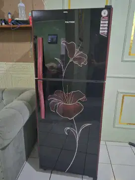 Kulkas 2pintu Polytron belleza orisinil segel