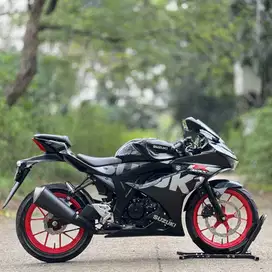 SUZUKI GSXR 150 BLACK 2022 KM 9K PAJAK PANJANG NO MINUS