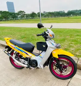 Yamaha Fizr F1zr F1ZR 2005