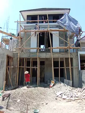 Rumah baru ready unit dalam komplek perum BPD lll pedurungan semarang