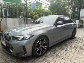 BMW 320i 2004 Bensin