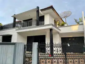 Rumah Hook Cantik Bukit Permai Cibubur Harga Nego