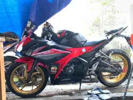 Dicari tuker tambah Cbr 2018