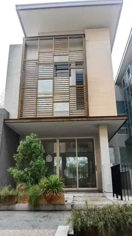 Dijual rumah bagus terawat wisata bukit mas Surabaya barat