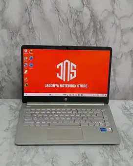HP 14s DQ5001TU i5 1235U RAM 8GB SSD 512GB Iris Xe Graphics Layar 14
