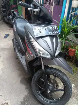 Honda Vario LED 110cc PGMF.1 Mesin Bagus Body Bagus