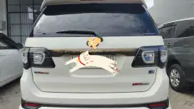 Stoplamp fortuner vnt lampu rem belakang stop lamp