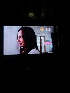 Tv merek Sharp 55in masih bagus