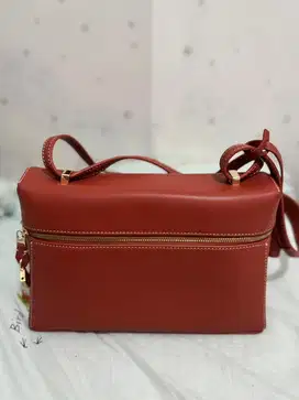 Tas orage atau merah bata loropiana