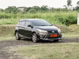 Toyota Yaris S TRD Sportivo 2015 hitam matic