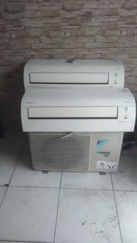 AC Daikin Thailand Gree (second)