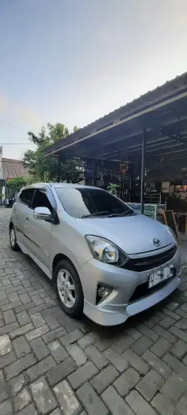 Agya TRD S 2013 manual . LOW KM !