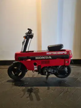 Honda Motocompo Monkey Scooter Super Cub Merah Full Original Asli