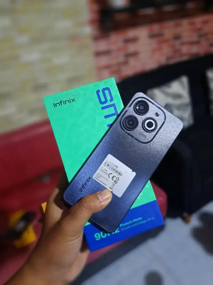Infinix Smart 8 Ram 4/128Gb lengkap