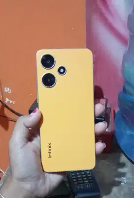 Infinix hot 30i ram 8+8/128!.