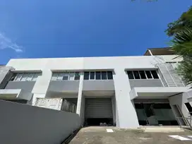 Disewakan Kantor & Gudang Deluxe Fully Furnished Taman Tekno BSD City