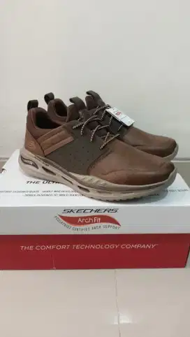 Sepatu Skechers