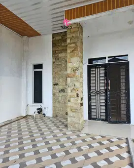 Sewa Rumah Cantik Siap Huni Di Jalan Anggrek Di Komplek Distrik M