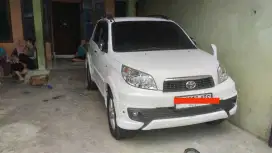 TOYOTA RUS MULUS NO CACAT